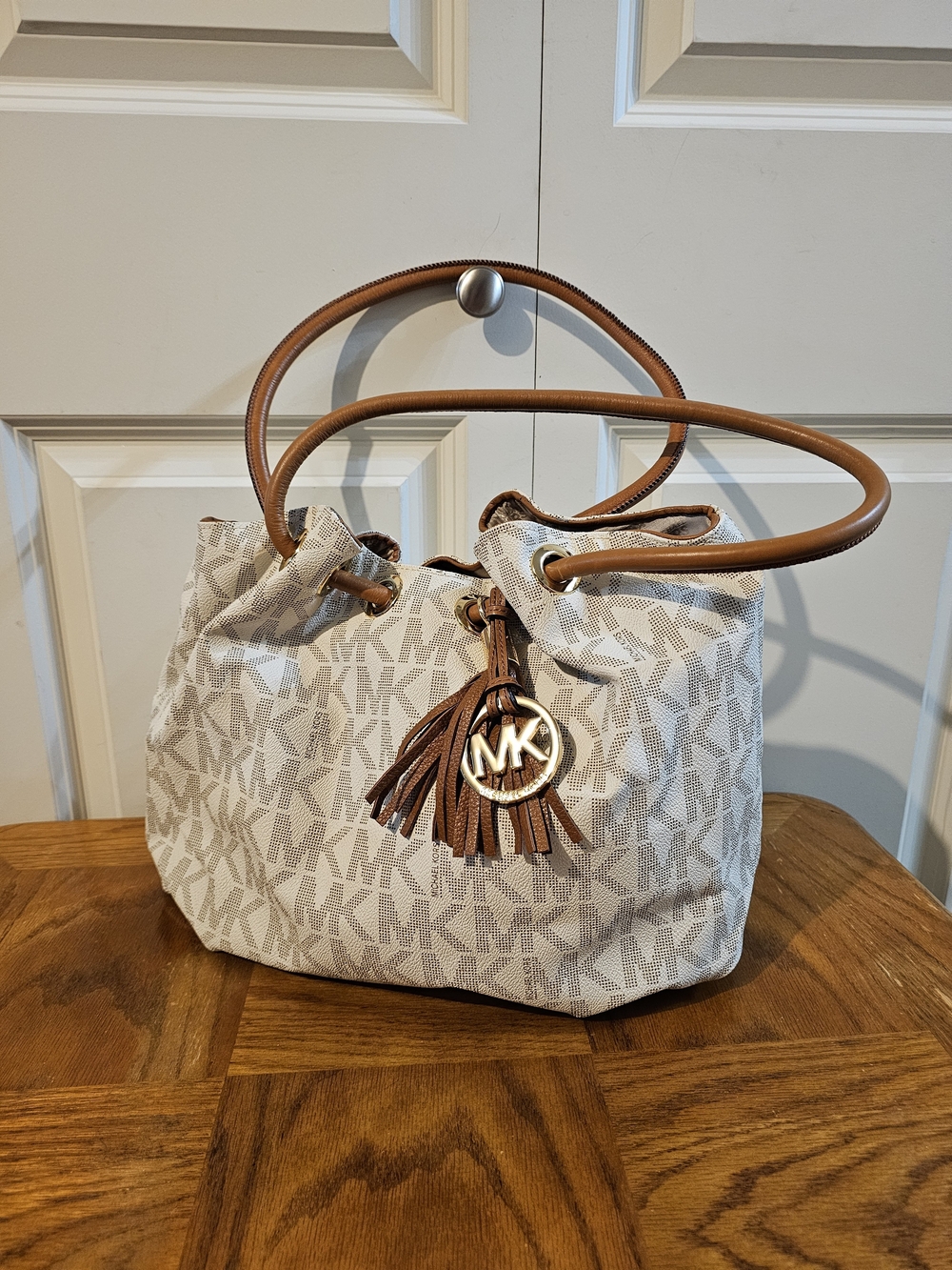 Michael Kors White/Tan Signature Drawstring Shoulder Bag